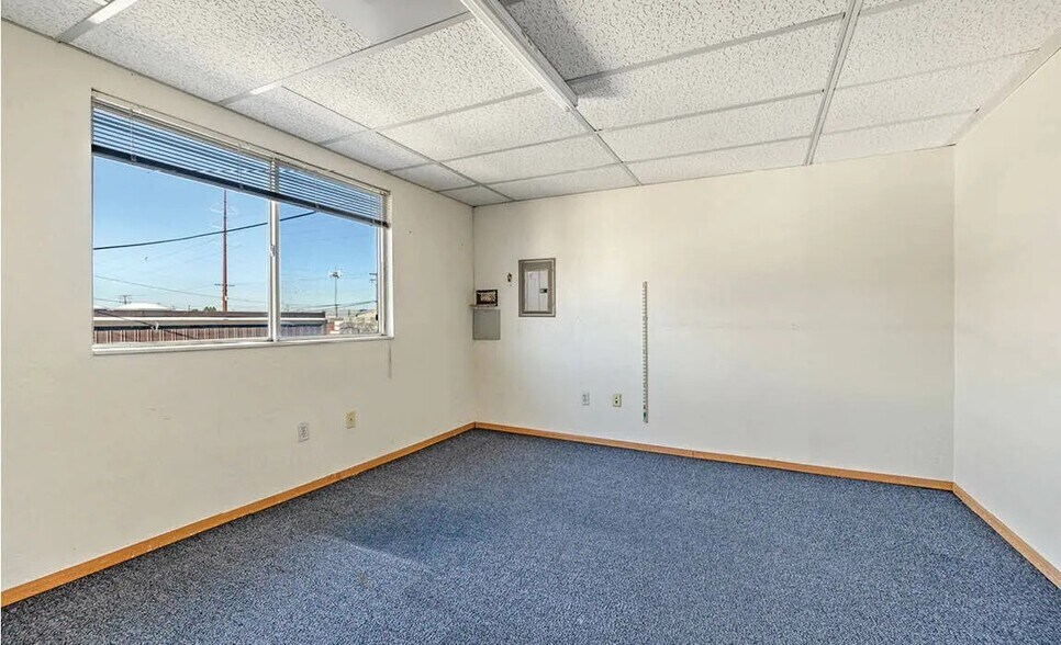 More Photos Of 8624 W Franklin Rd, Boise Freestanding For Sale