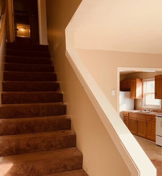 More Photos Of 624 Riley Blvd, Bedford Apartments For Sale