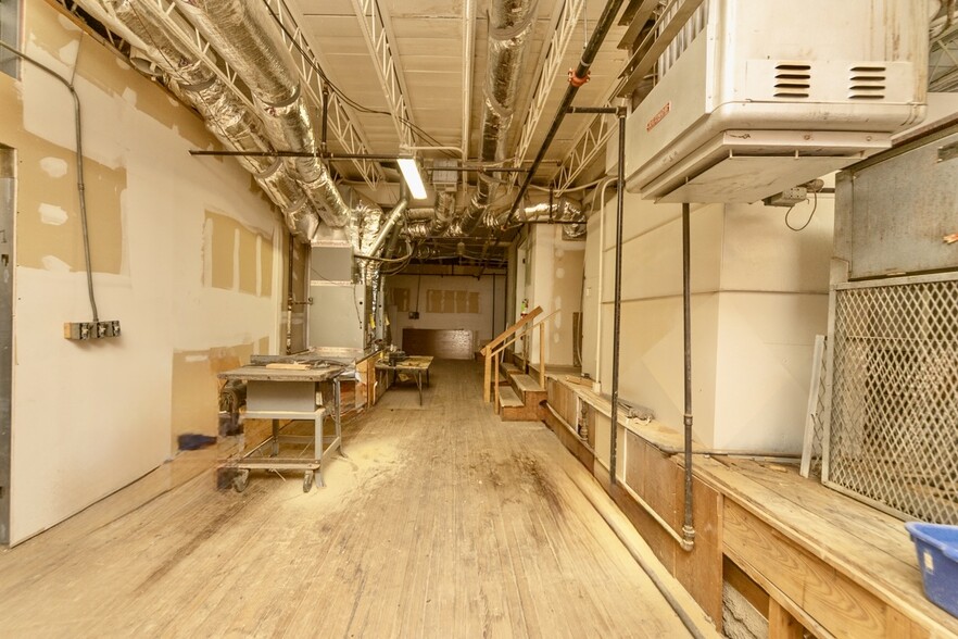 More Photos Of 220 SW 25th St, Oklahoma City Storefront Retail Office For Sale