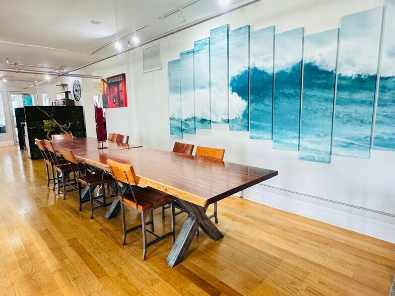 More Photos Of 433 Central Ave, Saint Petersburg Coworking Space