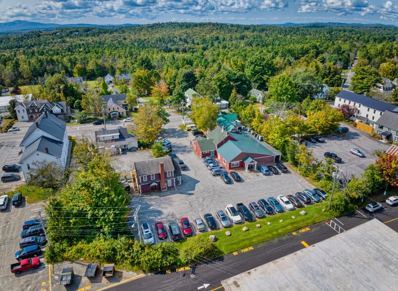 More Photos Of 207-209 Main St, New London Freestanding For Sale