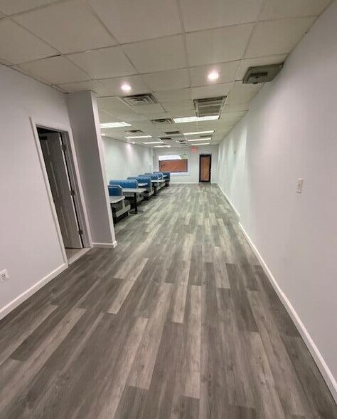 More Photos Of 4164 Victory Blvd, Staten Island Restaurant For Lease