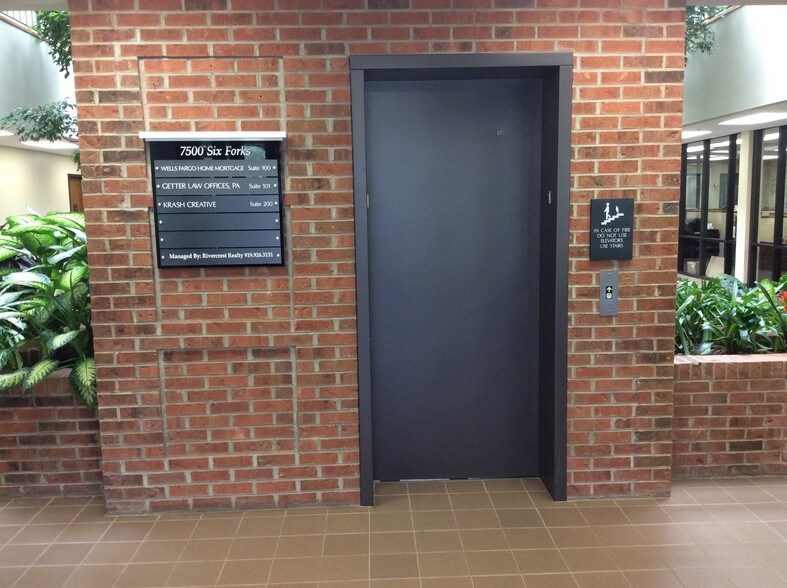 More Photos Of 7500 Six Forks Rd, Raleigh Office For Lease