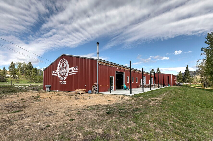 More Photos Of 125 & 139 Hannon Ln, Darby Restaurant For Sale