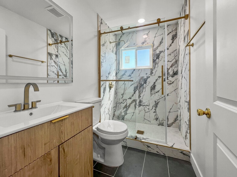 More Photos Of 9221 Wheeler Ct, Fontana Apartments For Sale
