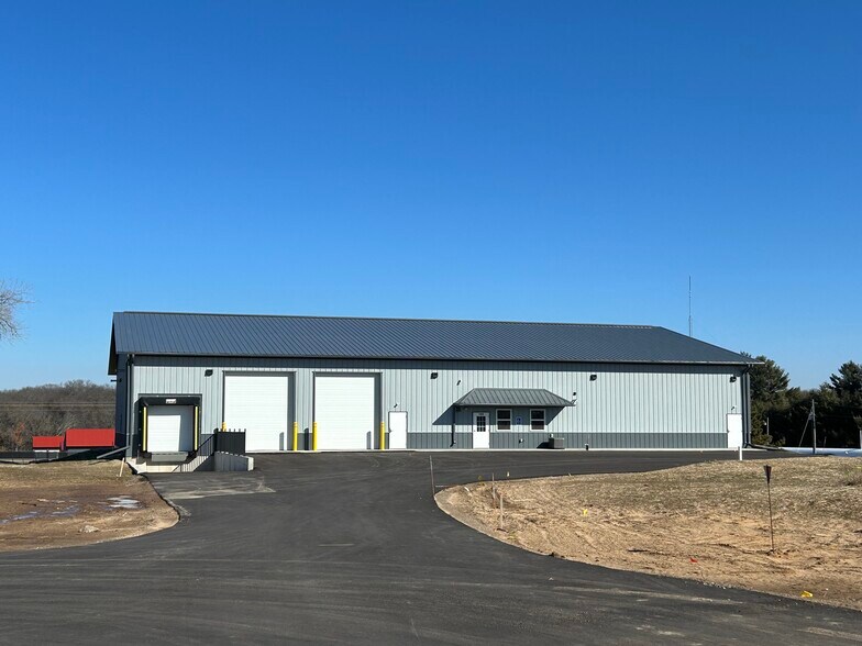 More Photos Of 7899 Prill Rd, Eau Claire Industrial For Lease