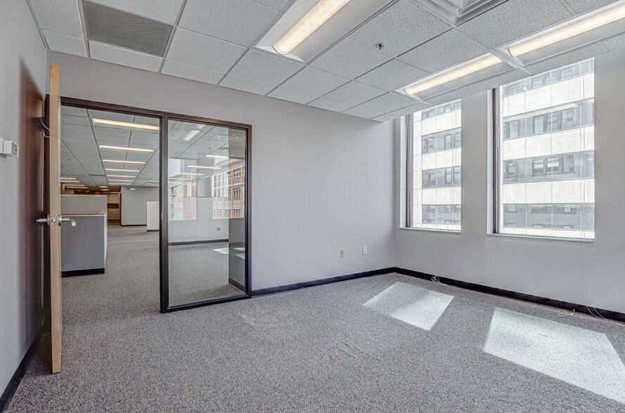 More Photos Of 35 E 7th St, Cincinnati Office For Lease