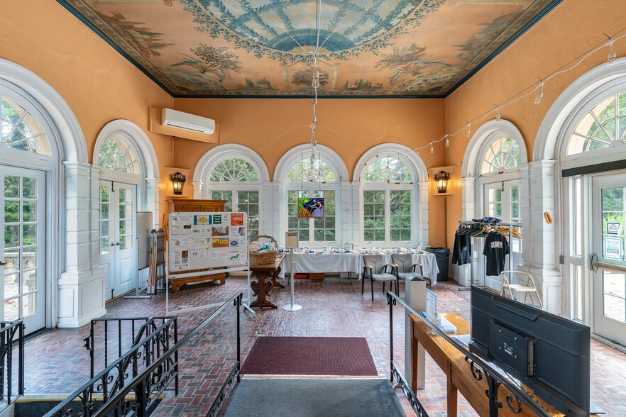 More Photos Of 190 Camp Hill Rd, Fort Washington Religious Facility For Sale