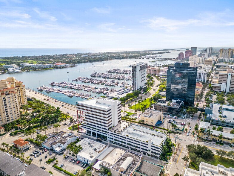 More Photos Of 625 N Flagler Dr, West Palm Beach Medical For Lease