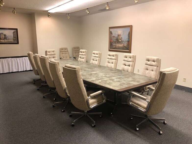 More Photos Of 7703 NE 72nd Ave, Vancouver Golf Course Driving Range For Sale