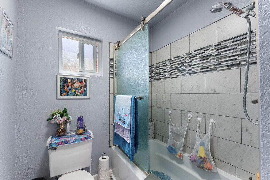 More Photos Of 829 11th St, Imperial Beach Apartments For Sale