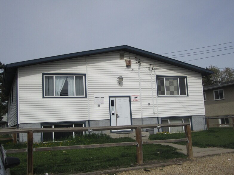 More Photos Of 13011 83rd St NW, Edmonton Apartments For Sale