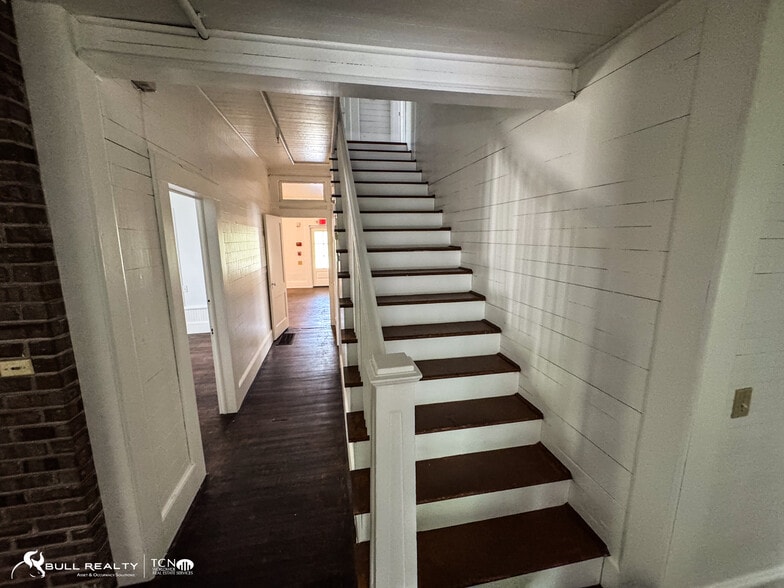 More Photos Of 336 Highway 9 S, Dawsonville Office Residential For Sale