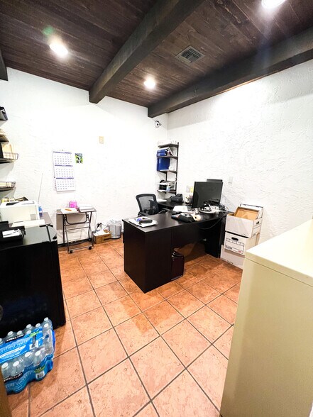 More Photos Of 623 W La Habra Blvd, La Habra Medical For Sale