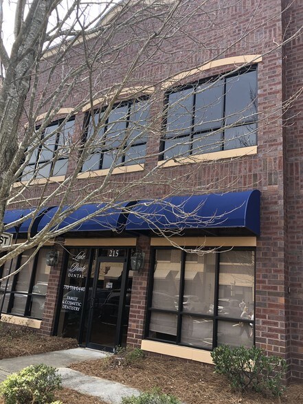 More Photos Of 1880 W Oak Pky, Marietta Loft Creative Space For Lease