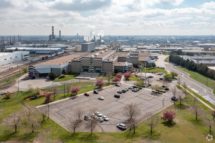 More Photos Of 5990 N Washington St, Denver Warehouse For Lease