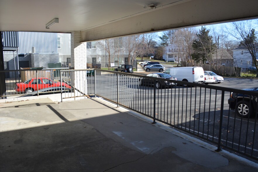 More Photos Of 3301 Rhode Island Ave, Mount Rainier Storefront For Lease