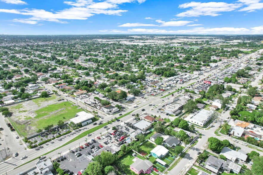 More Photos Of 9621 NW 27th Ave, Miami Office For Sale