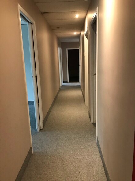 More Photos Of 420 Green St, Whitby Medical For Lease