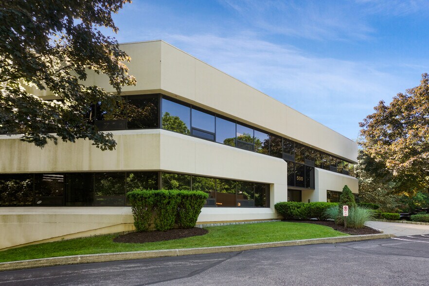 More Photos Of 500 Executive Blvd, Ossining Office For Lease