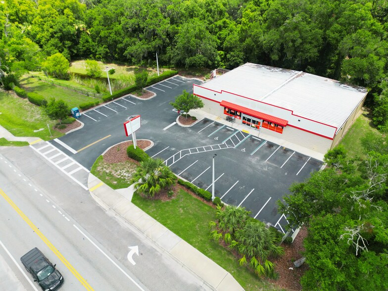 More Photos Of 840 W King St, Saint Augustine Freestanding For Sale