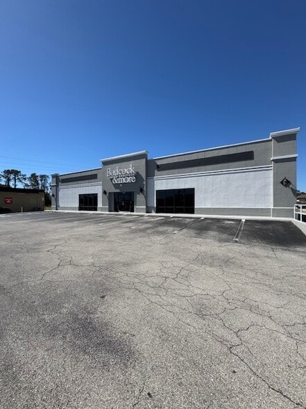 More Photos Of 1917 US Highway 27 N, Sebring Storefront For Sale