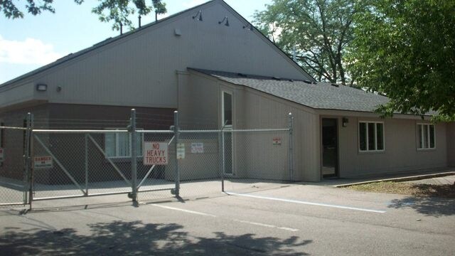 More Photos Of 22425 Van Horn Rd, Woodhaven Warehouse For Lease