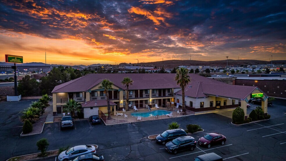 More Photos Of 260 W Main St, Vernal Hotel For Sale