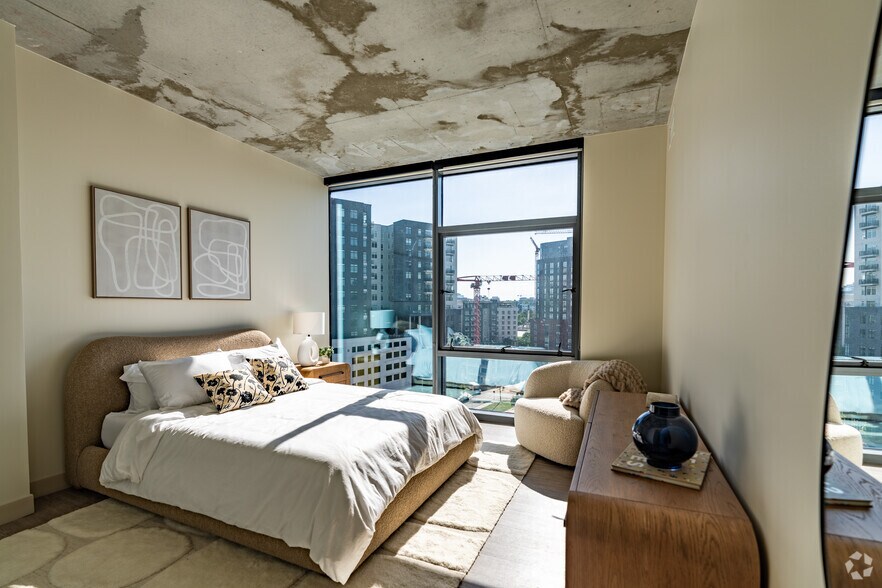 More Photos Of 620 8th Ave S, Nashville Apartments For Lease