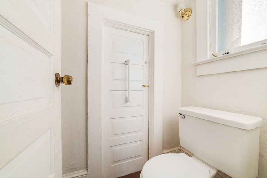More Photos Of 415 Braddock Ave, Daytona Beach Multifamily For Sale