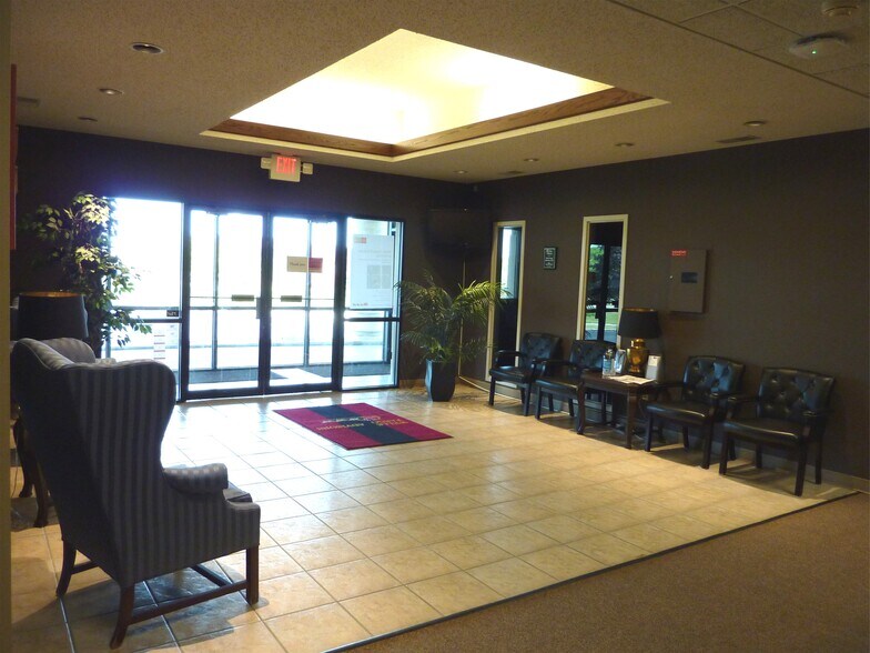 More Photos Of 1477 E 83rd Ave, Merrillville Medical For Lease
