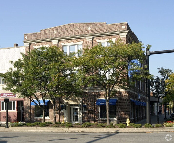 Primary Photo Of 102 Main St, Wadsworth Office For Lease