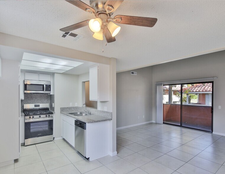 More Photos Of 1531 W Rialto Ave, Fontana Apartments For Sale