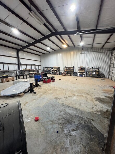 More Photos Of 2501 W County Road 114, Midland Warehouse For Sale