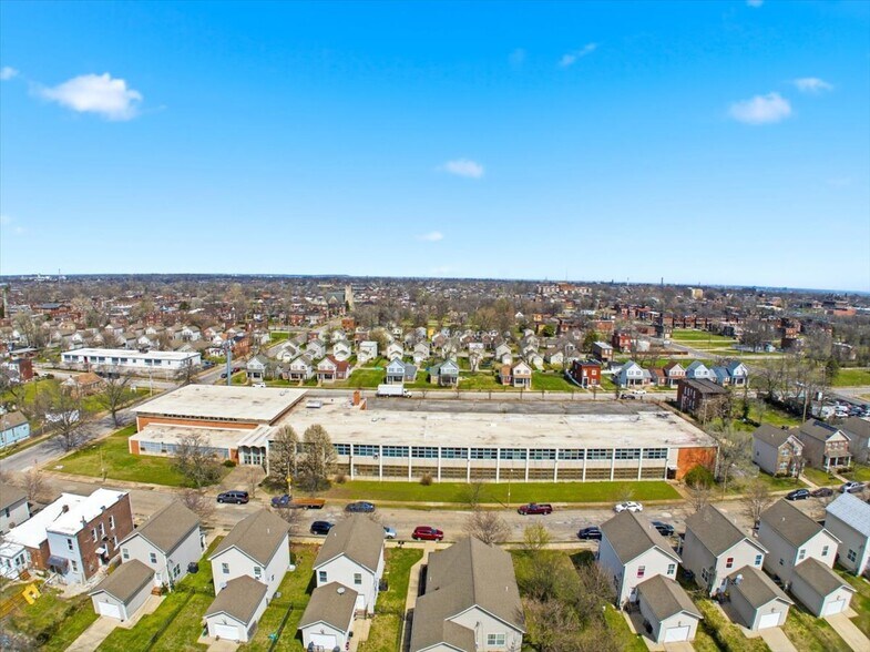 Primary Photo Of 3923-3955 Saint Ferdinand Ave, Saint Louis Schools For Sale