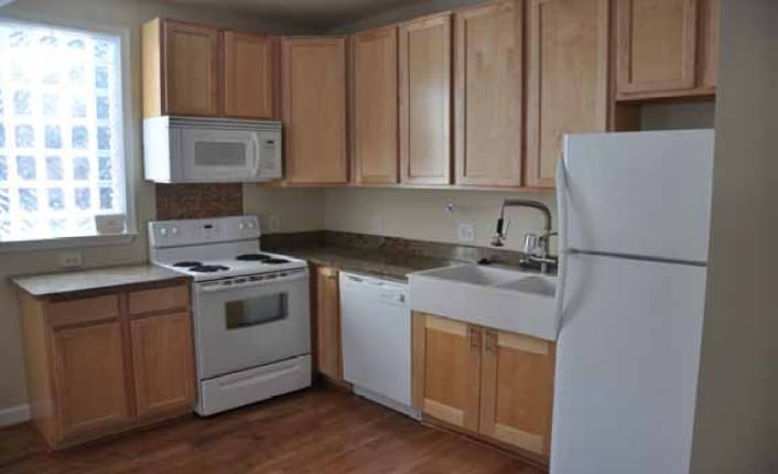 More Photos Of 5011 Roland Ave, Baltimore Apartments For Sale