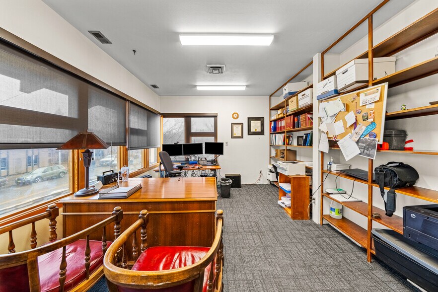 More Photos Of 960 E 2nd Ave, Durango Office For Sale