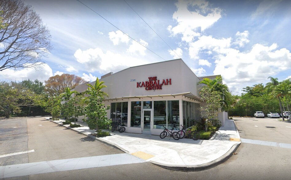 More Photos Of 21301 Powerline Rd, Boca Raton Medical For Sale