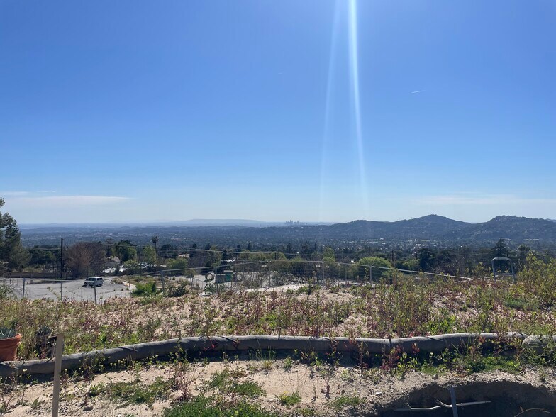 More Photos Of 465 Loma Alta dr, Altadena Land For Sale