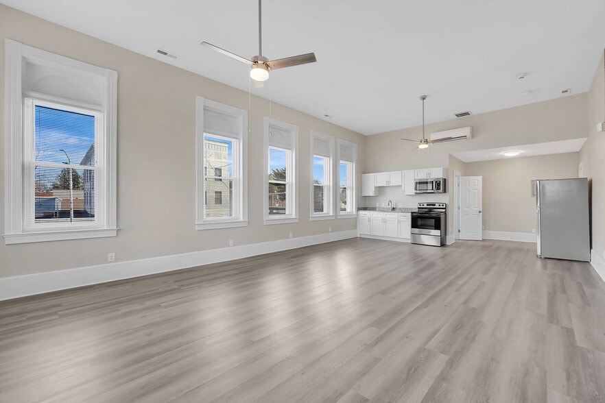 More Photos Of 76-96 Maple St, Florence Apartments For Sale