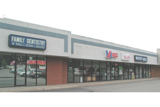 Primary Photo Of 15105-15147 Patrick Henry Hwy, Amelia General Retail For Lease