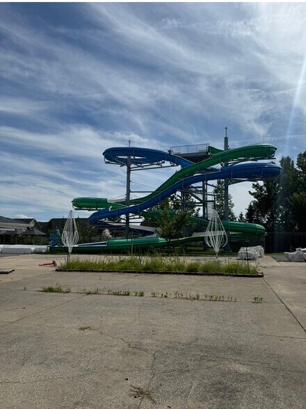 More Photos Of 2400 Grand Island Blvd, Grand Island Amusement Park For Sale