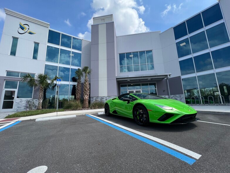 More Photos Of 13704 Village Lakeview Ave, Windermere, FL 34786, Windermere Medical For Lease