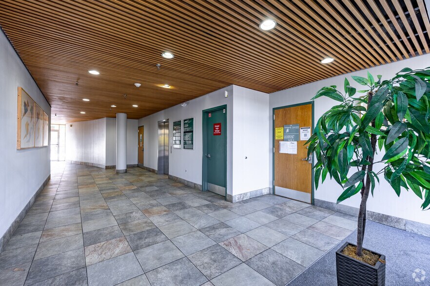 More Photos Of 600 Mount Pleasant Ave, Dover Medical For Lease