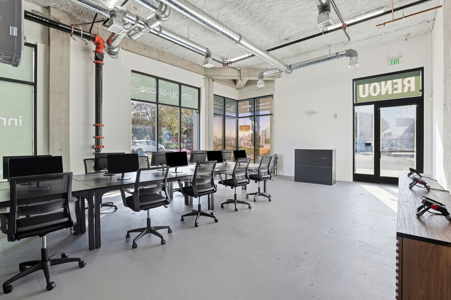 More Photos Of 399 6th Street, San Francisco General Retail For Sale