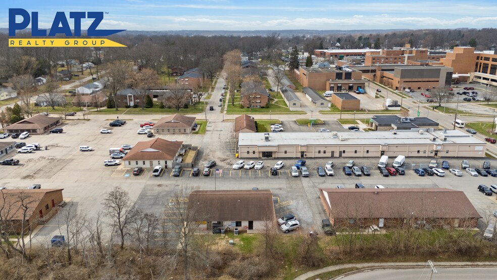 More Photos Of 2376 Southeast Blvd, Salem Medical For Sale