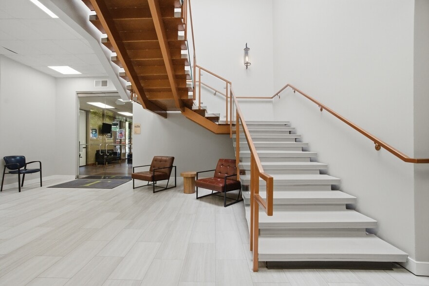 More Photos Of 1603 Santa Rosa Rd, Richmond Medical For Sale