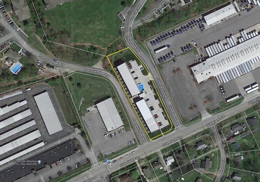 More Photos Of 425 Sutherland View Way, Knoxville Apartments For Sale