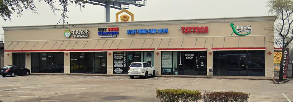 Primary Photo Of 8104 Southwest Fwy, Houston Freestanding For Lease