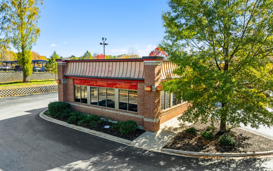 More Photos Of 2161 E Main St, Spartanburg Fast Food For Sale